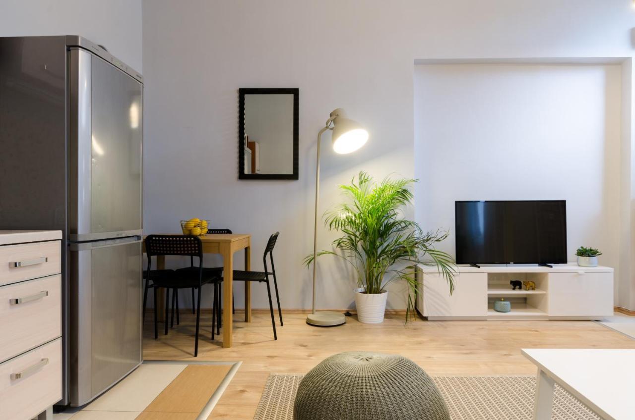 I30 Studio Apartment In Central Location. Будапеща Екстериор снимка